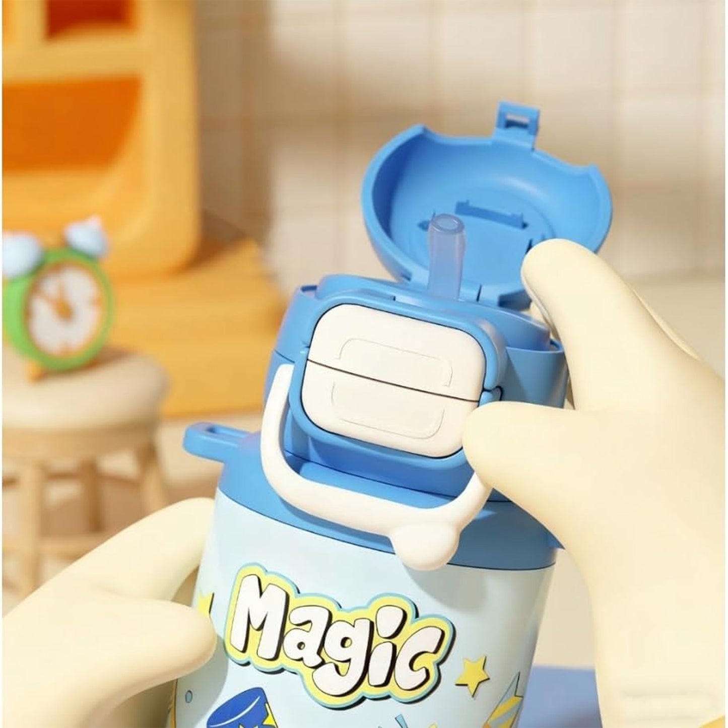 Cute Character Insulated Kids Water Bottle (500ML)