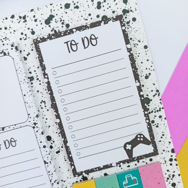 Gamer Edition Weekly Planner & To Do List + Sticky Note Set