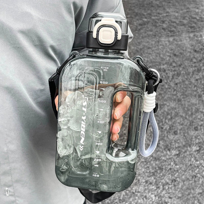 ST-YIBEN 750ML Portable Flat Water Bottle With Carrying Strap