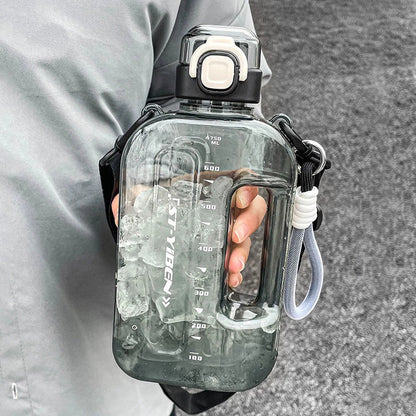ST-YIBEN 750ML Portable Flat Water Bottle With Carrying Strap
