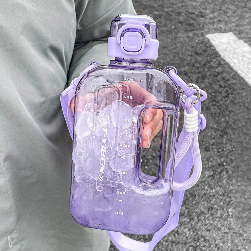 ST-YIBEN 750ML Portable Flat Water Bottle With Carrying Strap