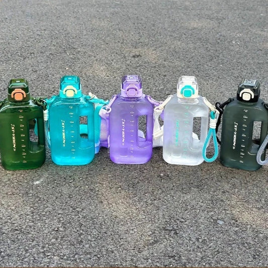 ST-YIBEN 750ML Portable Flat Water Bottle With Carrying Strap